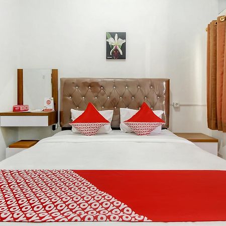 Oyo Life 3415 Penginapan Wimane Palimbão Exterior foto