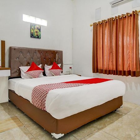 Oyo Life 3415 Penginapan Wimane Palimbão Exterior foto