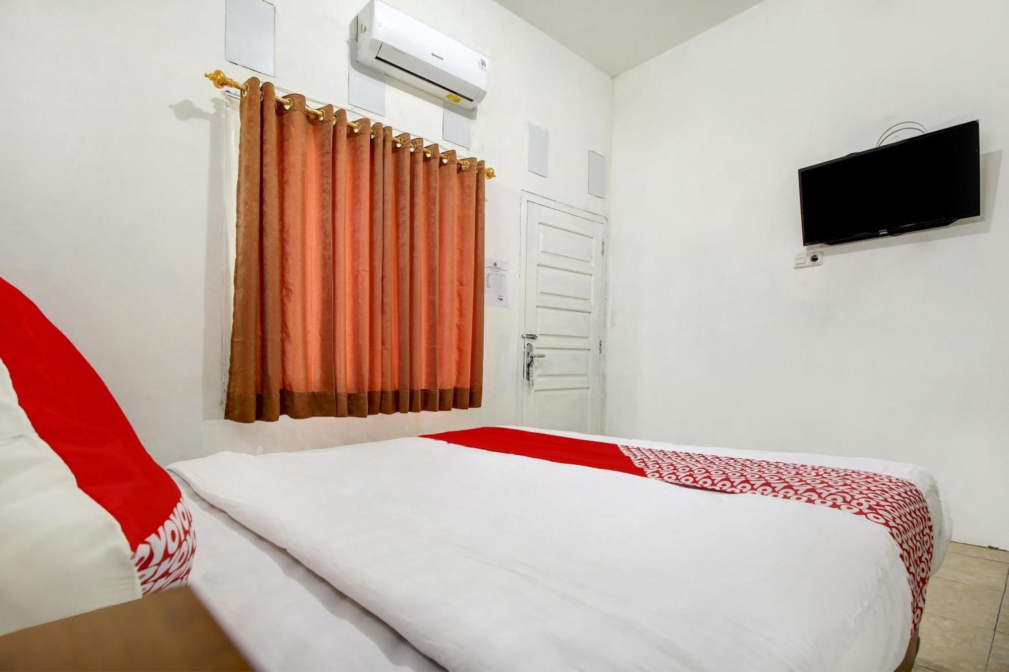 Oyo Life 3415 Penginapan Wimane Palimbão Exterior foto