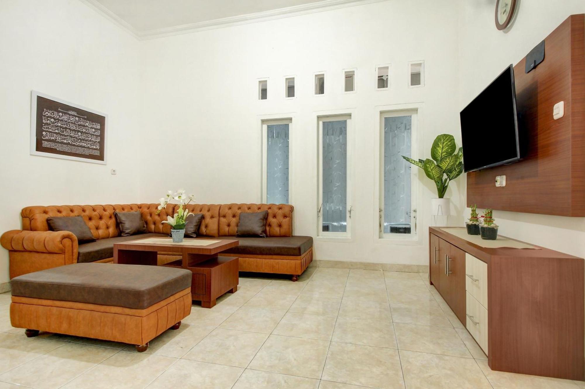 Oyo Life 3415 Penginapan Wimane Palimbão Exterior foto