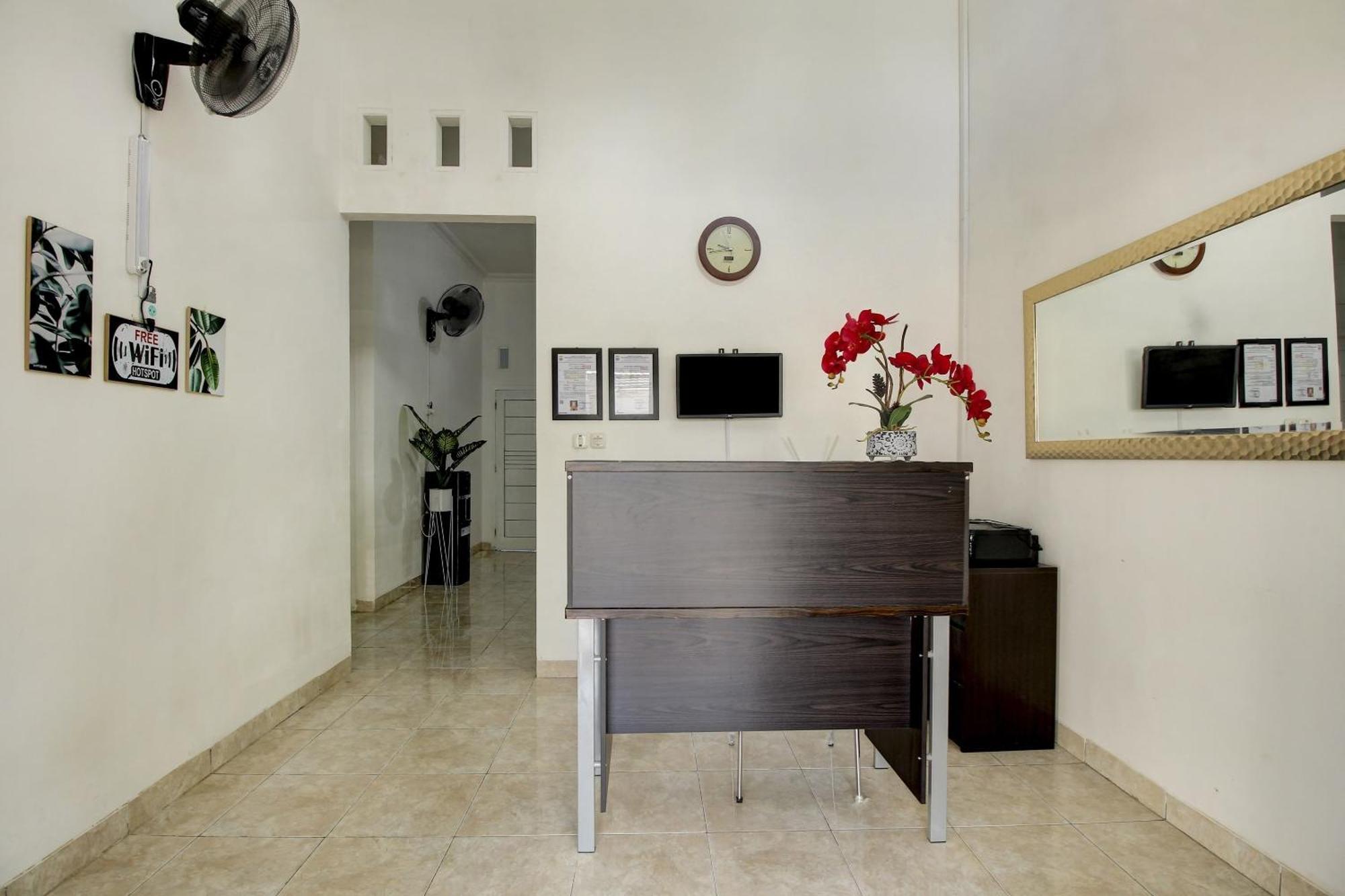 Oyo Life 3415 Penginapan Wimane Palimbão Exterior foto